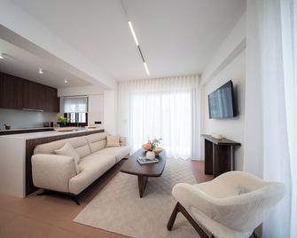 Ikima Living - Piraeus - Living room