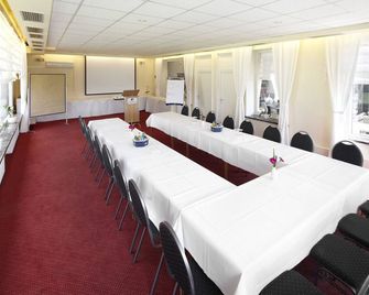 Seehotel Schwanenhof - Molln