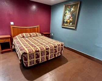 Super Inn Motel - Pomona - Habitación