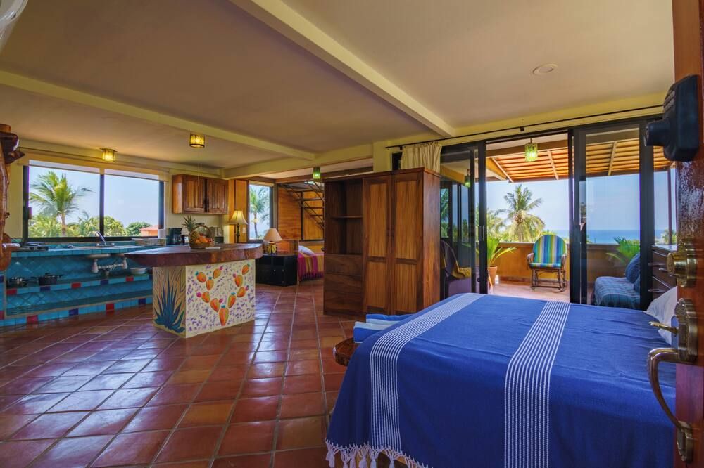 كاسامار سويتس