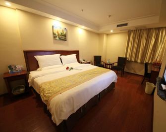 Greentree Inn Anhui Anqing Taihu East Renmin Road Cultural Expo Park Express Hotel - Anqing