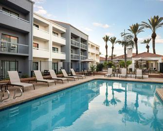Courtyard by Marriott Phoenix Mesa - Μέσα - Πισίνα