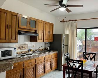 Quinta Sea - Playa del Carmen - Kitchen