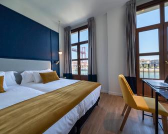 Puente Colgante Boutique Hotel - Portugalete - Habitación