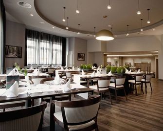 Ferien Appartements Am Berghotel Oberhof - Oberhof - Restaurang