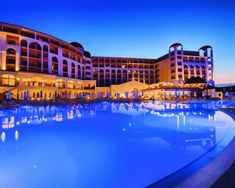 Hotel Riu Helios Bay - Obzor