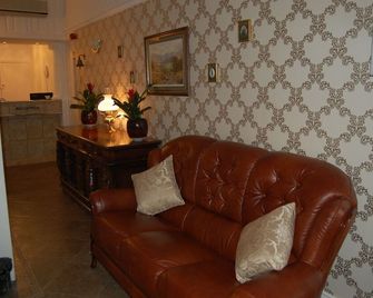 Yellow Mountain Hotel - Skegness - Stue