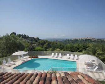 Une Maison à Saint-Paul de Vence - Saint-Paul-de-Vence