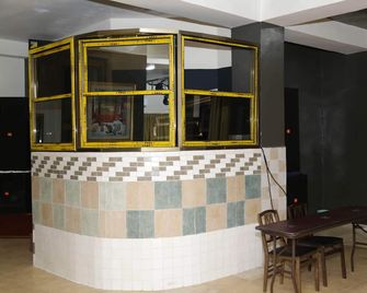 Hotel Mallika Company, Sl - Freetown