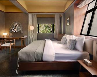 The Kin Hotel - Mumbai - Bedroom
