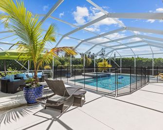 Sunrise Island Retreat - Fort Pierce - Basen