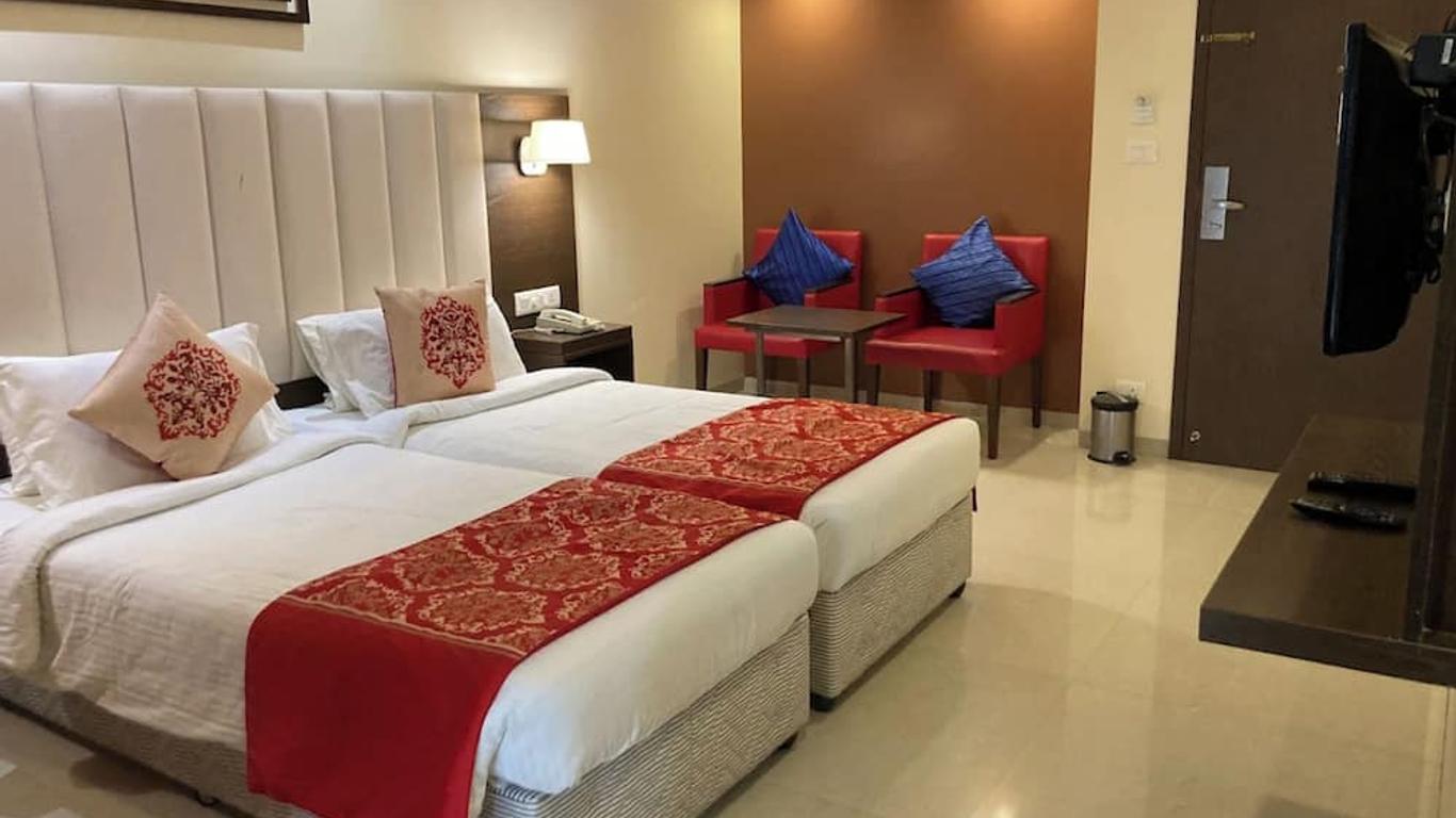 Hotel Ganpat Grand Palani