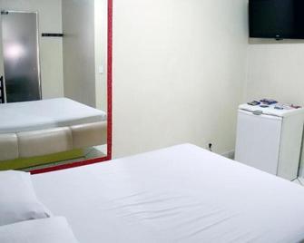 L'Amour Park Hotel (Adult Only) - Taguatinga - Slaapkamer