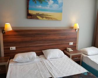 Mysea Hotels Alara - Okurcalar