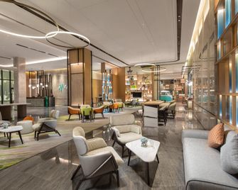 Holiday Inn Zhengzhou High-Tech Zone By IHG - Çengçou - Salon