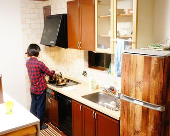 Osaka Tomato Hostel - Osaka - Cocina