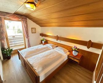 Smy Koflerhof Wellness & Spa Dolomiti - Rasen-Antholz - Schlafzimmer