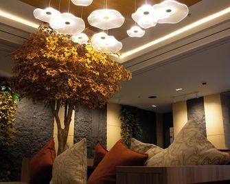Novel Hotel Manila - Manila