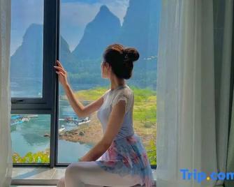 Xitang River View Holiday Motel - Guilin