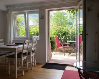Panorama-Blick Miltenberg, 3 Pers., Zent - Miltenberg - Dining room