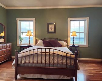 The Country Home - 166 Acre Estate, Ski, Vast - Newport - Habitación