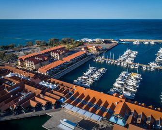 Hillarys Harbour Resort - Hillarys - Edificio