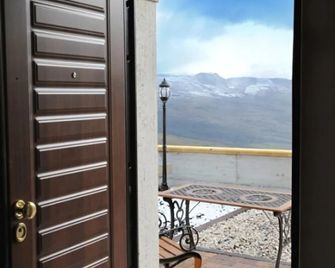 Residence Les Amis - Castel di Sangro - Balcon