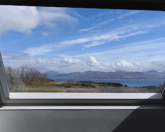 Knoydart Bed And Breakfast - Calligarry - Balkón