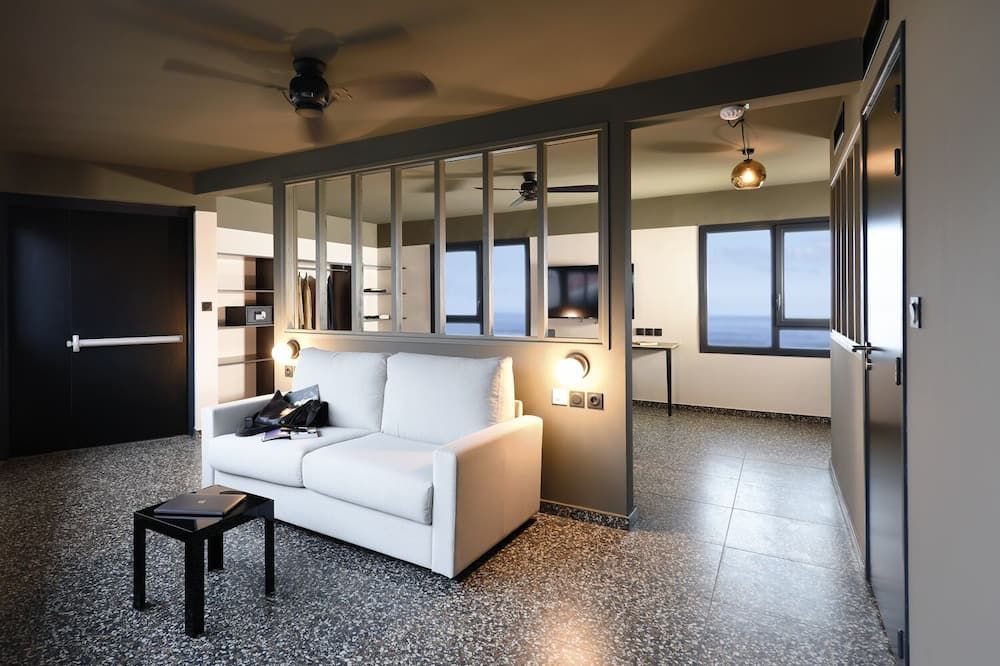 دينا مورجابين سانت دينيس - سانت دينيس - غرفة معيشة