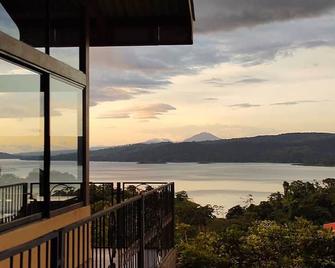 Hotel Linda Vista - El Castillo - Balcony