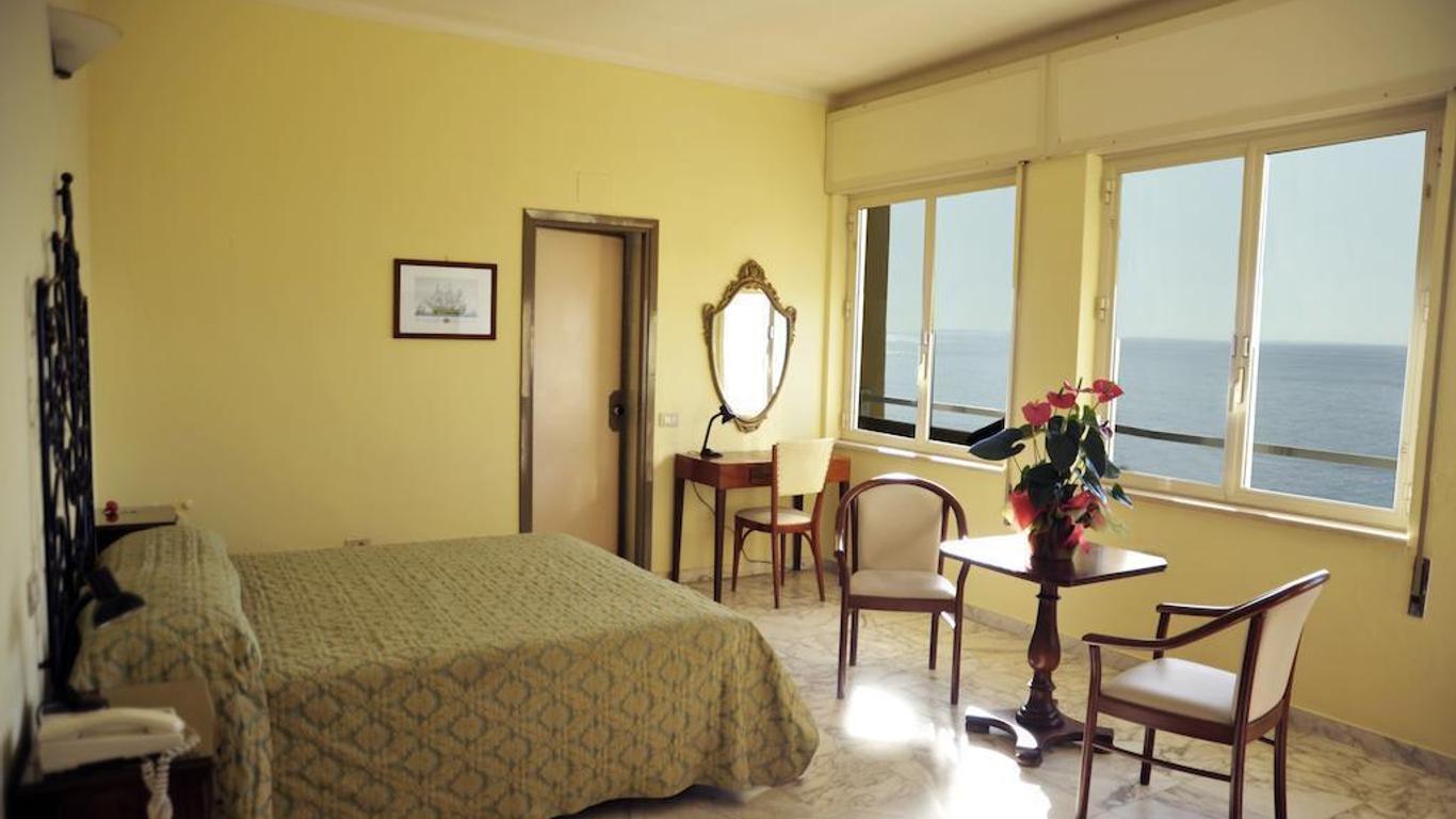 Hotel Le Najadi