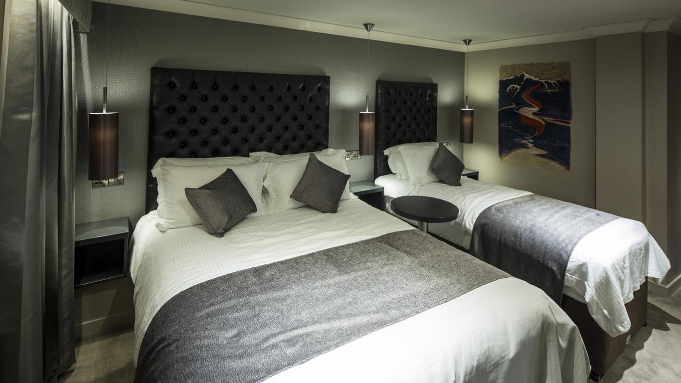 The Enniskillen Hotel and Motel