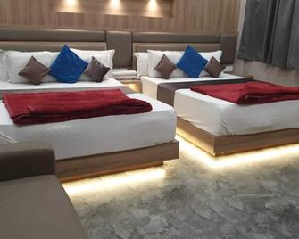 Hotel Kingsway (Ajmer) - Ajmer - Habitación