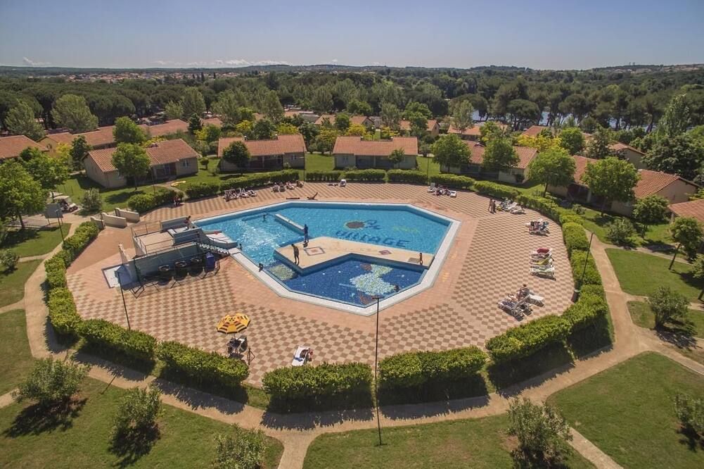 Holiday centre Bi village