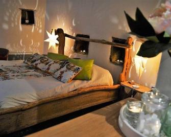 Hébergements Insolites de Quénécan - Bon-Repos-sur-Blavet - Habitación