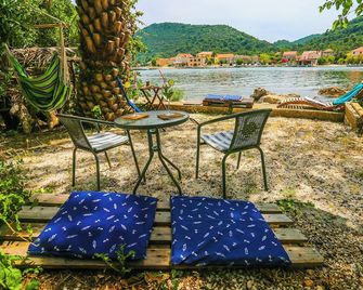 Seaside Holiday Home Andrija - Broce - Patio