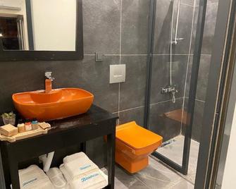 Assos Bianca Suites - Behram