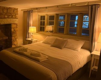 Red Lion Tavern - Chipping Campden