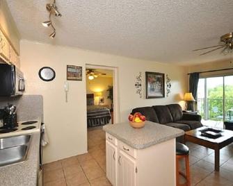 River Run Condos - Condo 202A - New Braunfels - Living room