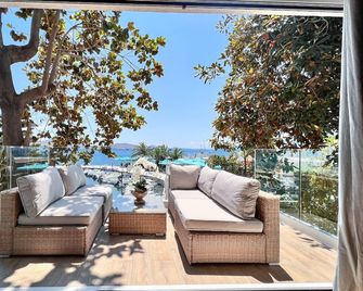 Porto Eda Hotel - Sarandë - Balcony