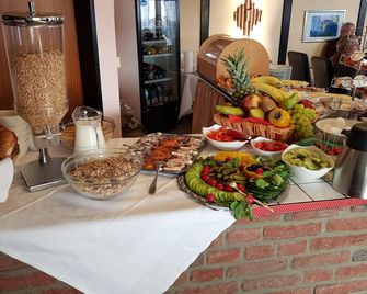 Hotel Garni Julia - Linnich - Buffet