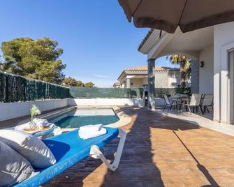 Holiday Home Gaviota 4 by Interhome - Riumar - Patio