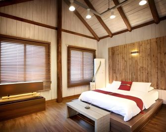 Thai Story - Seogwipo - Schlafzimmer