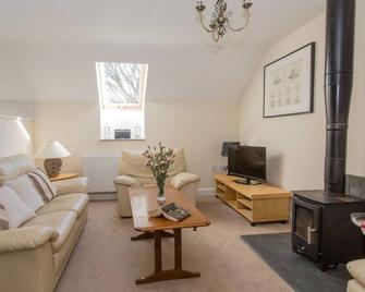 Merlin Cottages - Llandovery - Living room