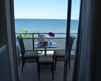Hotel Achillion - Methoni - Balcony