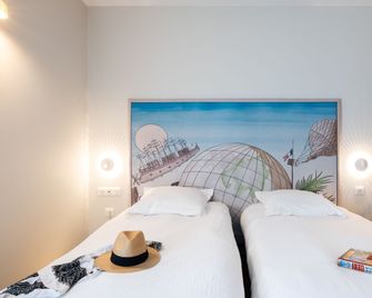 Hôtel Jules Verne Biarritz - Biarriz - Habitación