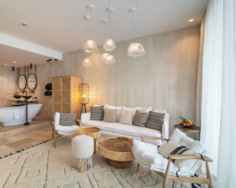 Villa Chinka by Astor Garden Hotel - Saints Constantine and Helena