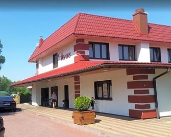 Restauracja Venus - Ostrowiec Świętokrzyski - Building