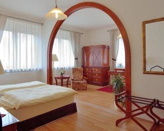 Penzion u dobrého lva - Frenstat - Bedroom