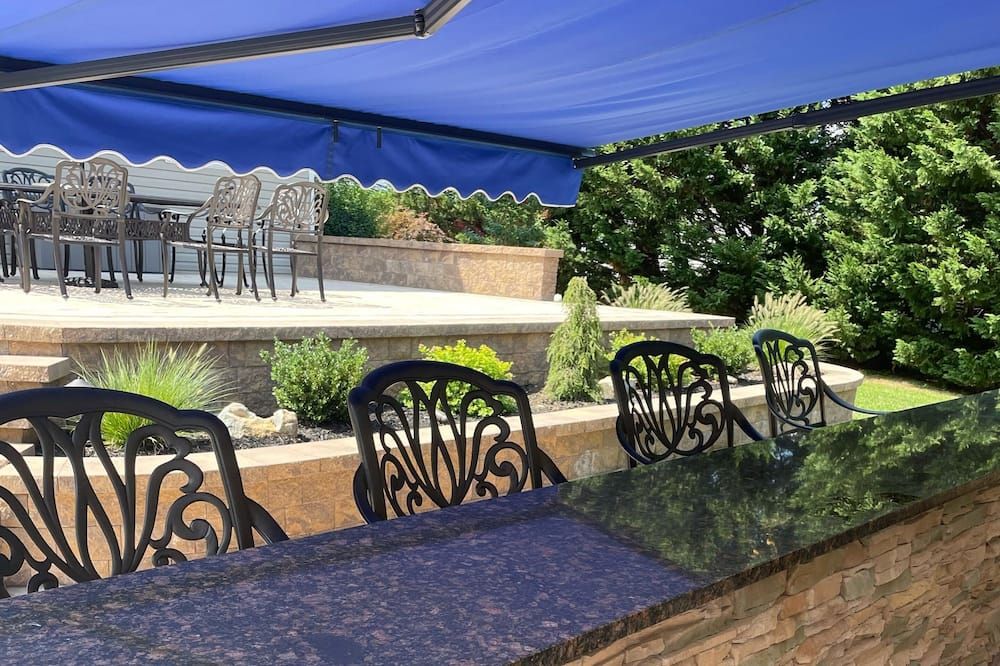 North Fork Family and Friends Getaway. Great Location - Mattituck - פטיו